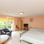 Apartment Red Tower *