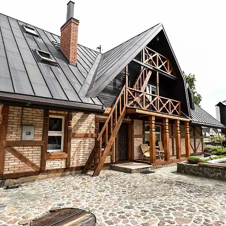 Red Tower Apartament *