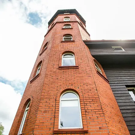 Red Tower Apartament *