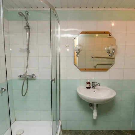 Red Tower * بالانغا