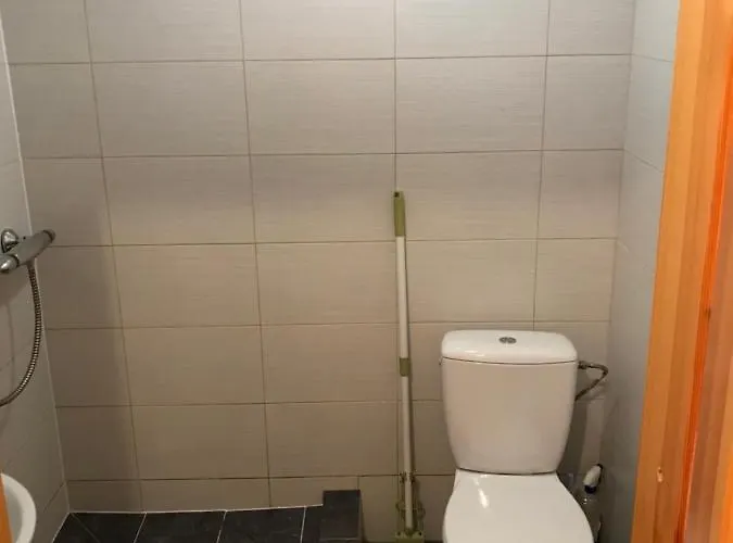 Red Tower アパート