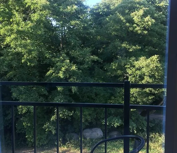 Red Tower アパート *