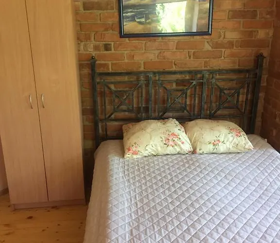 Red Tower アパート *