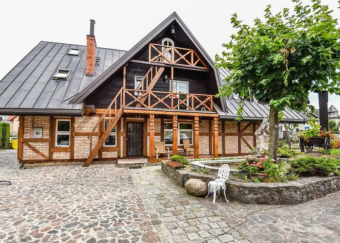 Red Tower アパート *