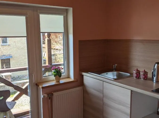 Red Tower アパート